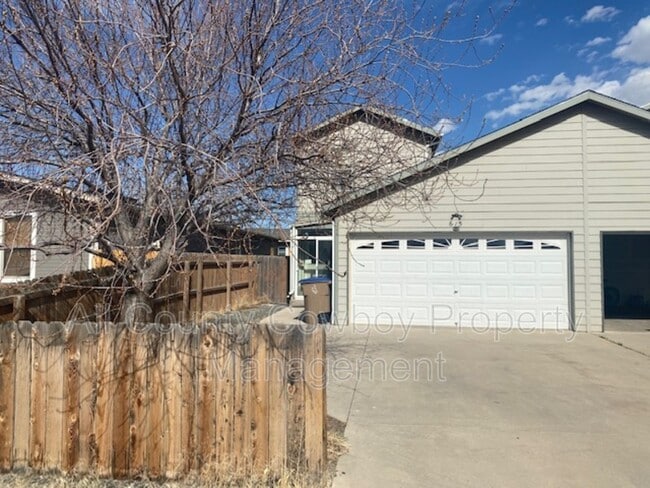 property at 615 S Colorado Ave