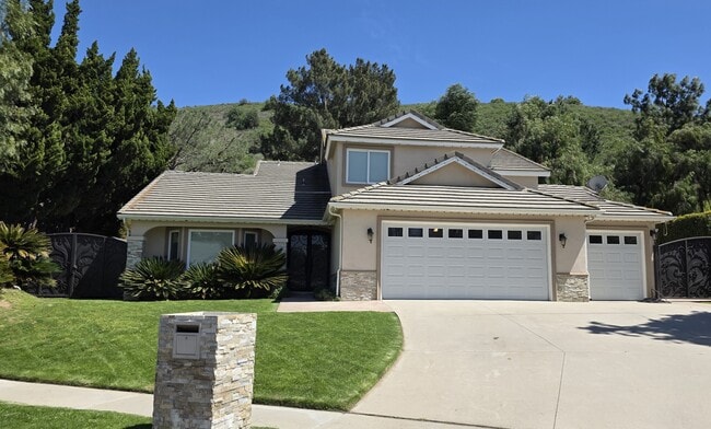 property at 10146 Janetta Way