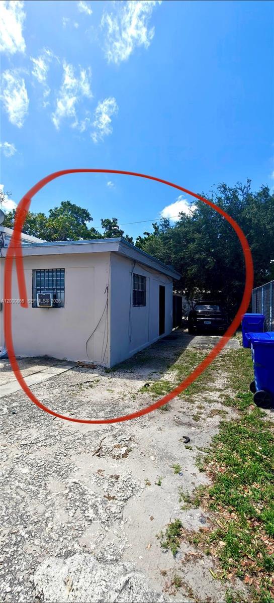 1201 NW 51st St in Miami, FL - Building Photo - Building Photo