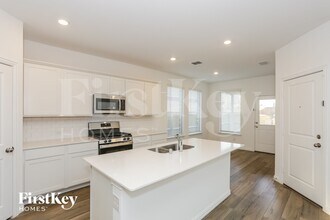 10105 Elkhorn Dr in Fort Worth, TX - Foto de edificio - Building Photo