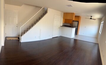 2470 Corinth Ave, Unit #3 in Los Angeles, CA - Building Photo - Building Photo