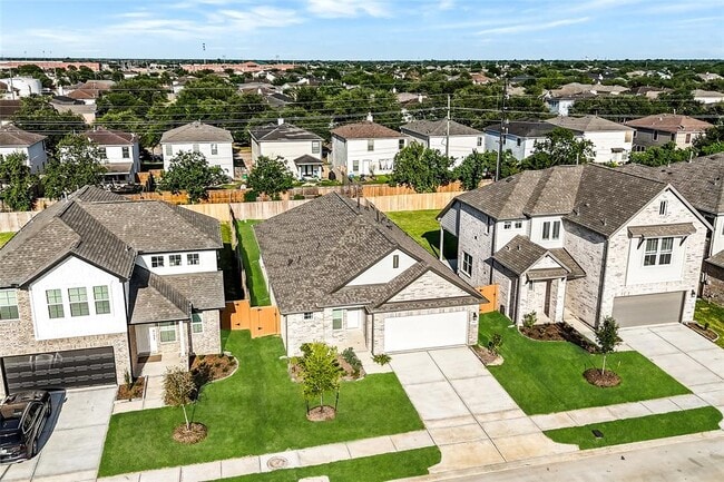 property at 7606 Terramar Bay Ln