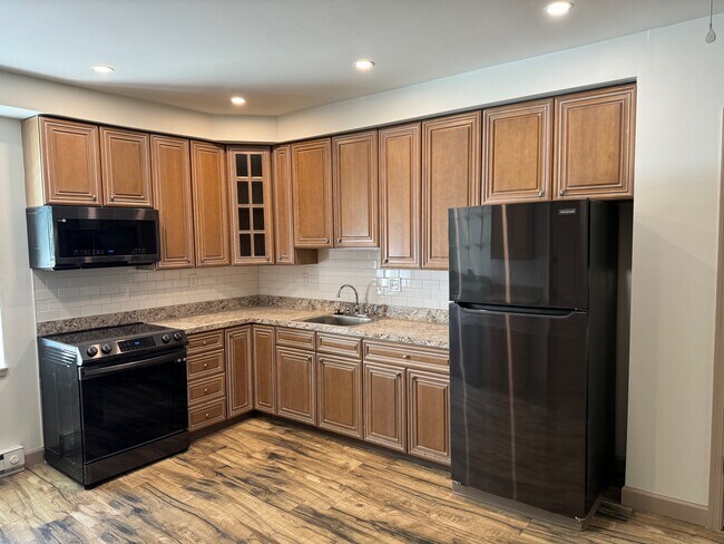 4 Mill St in Mount Holly, NJ - Building Photo - Building Photo