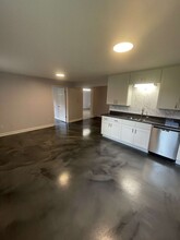 214 Patterson Rd in Durham, NC - Foto de edificio - Building Photo