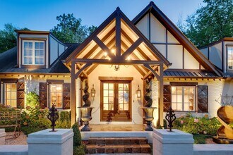 3807 Harding Pl, Unit 206 in Nashville, TN - Building Photo - Building Photo