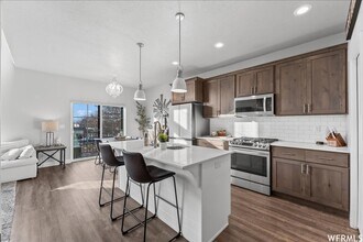 52 McCall Ln. in Farmington, UT - Building Photo - Building Photo