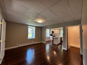 5473 Main St in Hokendauqua, PA - Building Photo - Building Photo