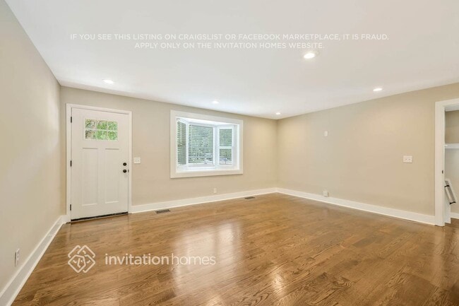 5009 Suter Dr in Nashville, TN - Foto de edificio - Building Photo