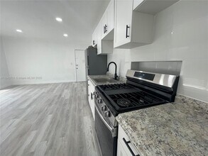 316 Surfside Blvd in Surfside, FL - Building Photo - Building Photo