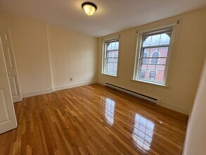 80 West Cedar St, Unit 88 west cedar 7 in Boston, MA - Foto de edificio - Building Photo