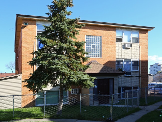 9632 Golf Ter in Des Plaines, IL - Building Photo - Building Photo