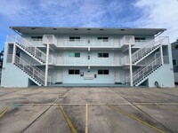 208 N Halifax Ave in Daytona Beach, FL - Foto de edificio - Interior Photo