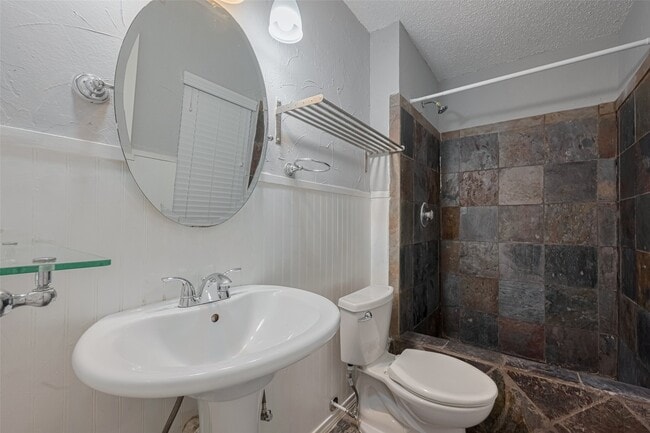 property at 3610 Bee Bayou Ln