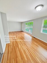 7031 Bonnamere Dr in Nashville, TN - Building Photo - Building Photo