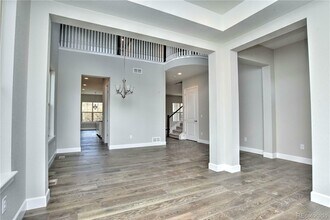 6040 S Olive Ct in Centennial, CO - Building Photo - Building Photo