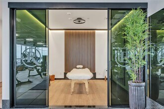 101 Searing Ave in Mineola, NY - Foto de edificio - Building Photo