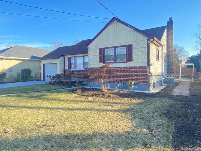 property at 62 Harold Ave