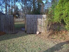 103 Lee Ln in Florence, SC - Building Photo - Building Photo