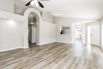 5514 Deepdale Dr in Orlando, FL - Building Photo - Building Photo