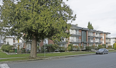 Sevilla Apartments in Burnaby, BC - Building Photo - Building Photo