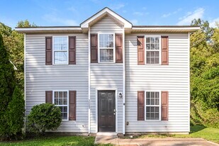 3002 Reid Ave in Charlotte, NC - Building Photo