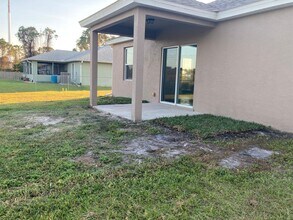 863 Carlyle Ave in Palm Bay, FL - Building Photo - Building Photo