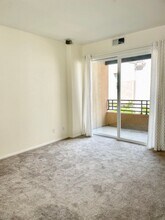 2817 Escala Cir in San Diego, CA - Building Photo - Building Photo