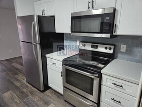 15337 Berry Valley Rd SE in Yelm, WA - Building Photo - Building Photo