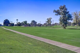 3500 N Hayden Rd, Unit Scottsdale Condo in Scottsdale, AZ - Building Photo - Building Photo