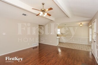 1110 Valley Branch Dr in Arlington, TX - Building Photo - Building Photo
