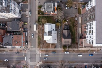 Laurier Apartments in Ottawa, ON - Building Photo - Building Photo