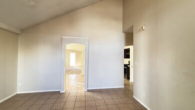 12266 Tierra Loma Rd in El Paso, TX - Building Photo - Building Photo