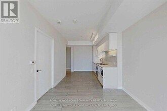 5 Buttermill Ave. in Vaughan, ON - Building Photo - Building Photo