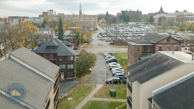 Hill Gardens Condo Association in Burlington, VT - Building Photo - Building Photo