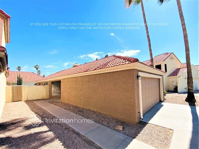 1545 E Laurel Ave in Gilbert, AZ - Building Photo - Building Photo