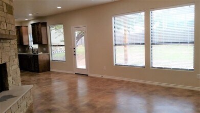 17704 Sly Fox Dr in Dripping Springs, TX - Building Photo - Building Photo