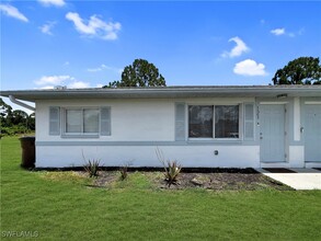 121 Gordon Ave S in Lehigh Acres, FL - Building Photo - Building Photo