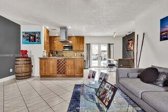 19821 Eagle Nest Rd in Cutler Bay, FL - Building Photo - Building Photo