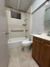 1026 Kaweloka St in Pearl City, HI - Building Photo - Building Photo