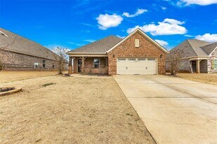 1808 Mabel Dr in Prattville, AL - Building Photo