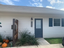 2610 Burnett Ave in Waco, TX - Building Photo