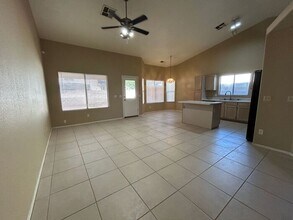 5004 E Dartmouth St in Mesa, AZ - Building Photo - Building Photo