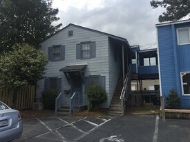 106 Westover Ave in Williamsburg, VA - Building Photo