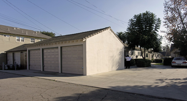 412 W C St in Ontario, CA - Building Photo - Building Photo