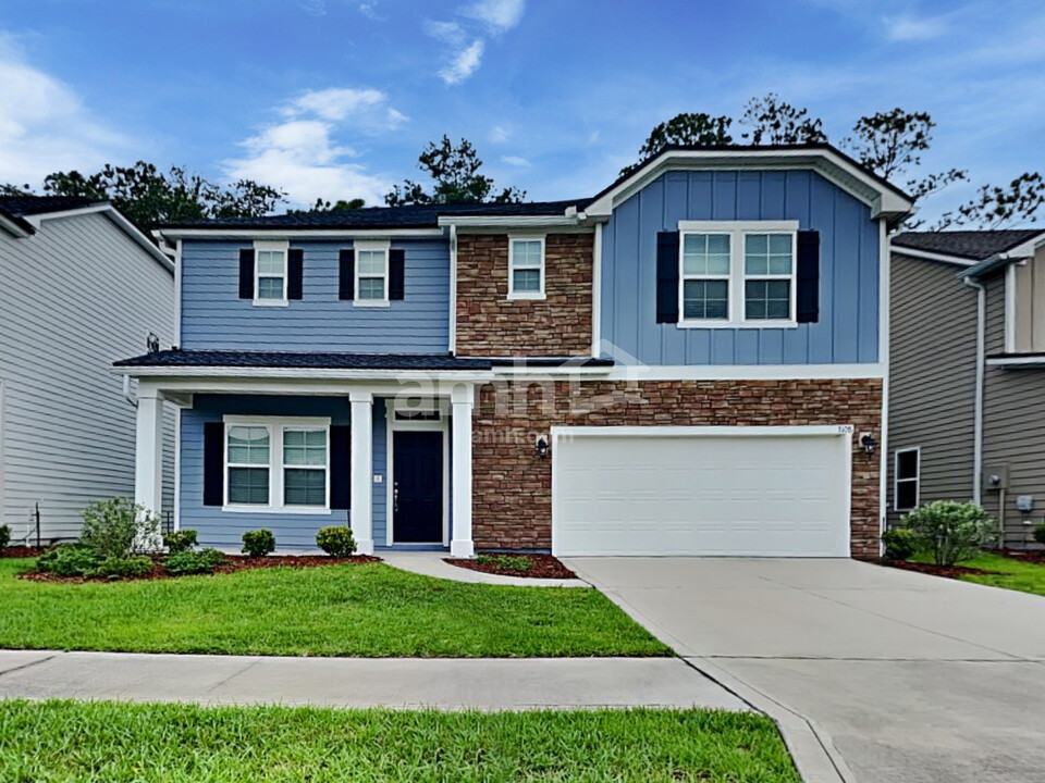 3108 Creek Village Ln in Green Cove Springs, FL - Building Photo