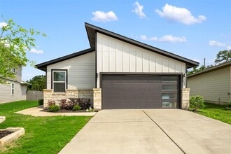 253 Deserti Rd in Leander, TX - Foto de edificio - Building Photo