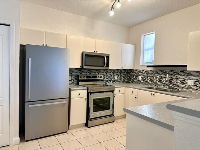 property at 1002 Shoma Dr