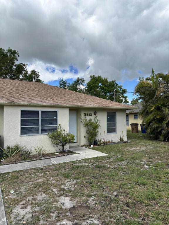 property at 2432 Herb Ave S