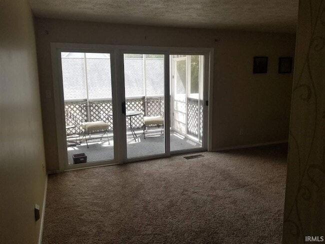 1206 S College Mall Rd in Bloomington, IN - Building Photo - Building Photo