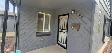 2000 N Elmira St in Aurora, CO - Building Photo - Building Photo